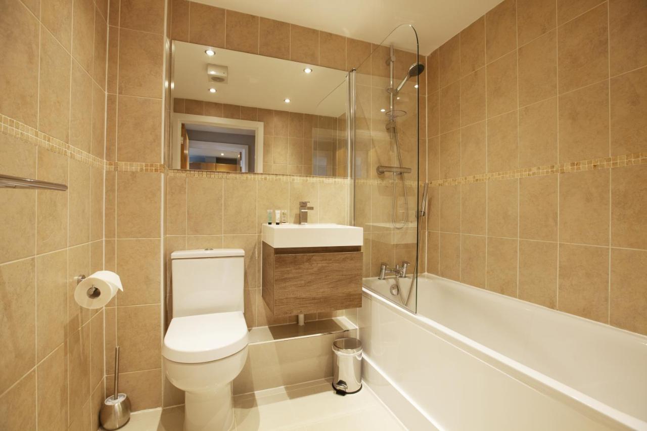 Urban Living'S - The Wesley Beautiful City Centre Apartment With Balcony Oxford Eksteriør bilde