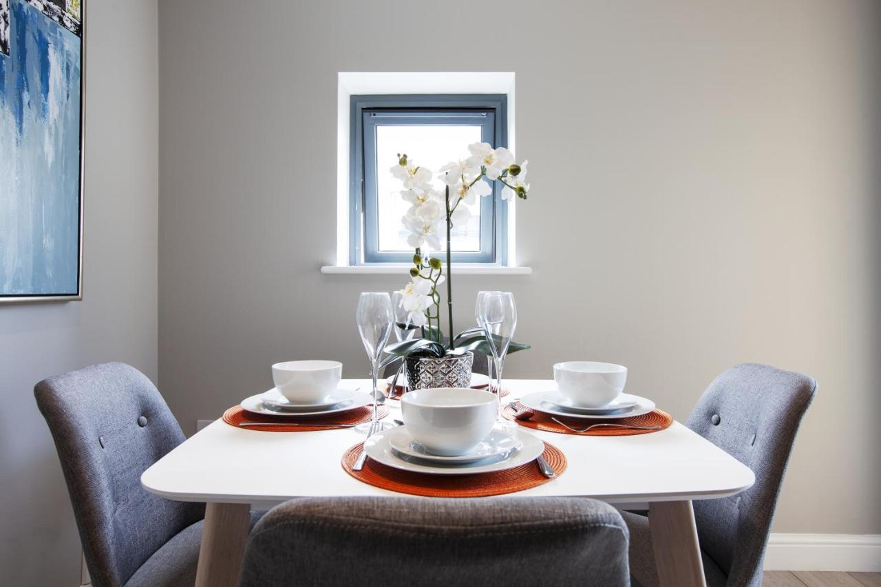 Urban Living'S - The Wesley Beautiful City Centre Apartment With Balcony Oxford Eksteriør bilde